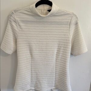 Simply Vera Wang SM Elegant White Women's Top turtleneck